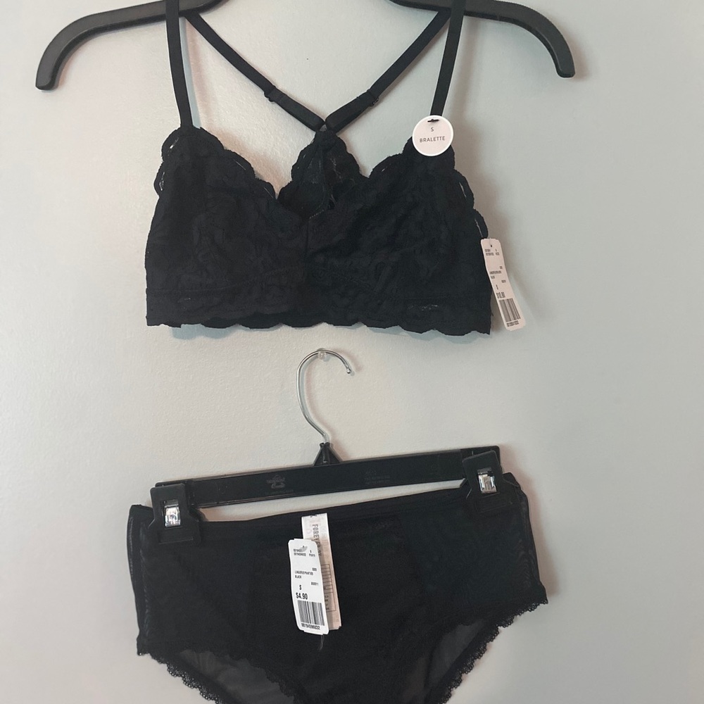 Black Lace Lingerie Set